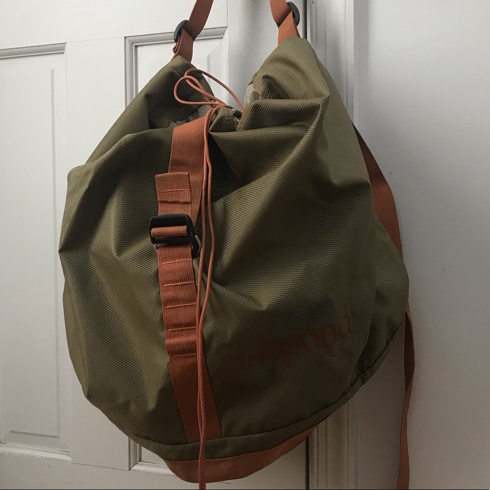 Fishpond burrito wader/wading boots storage duffle